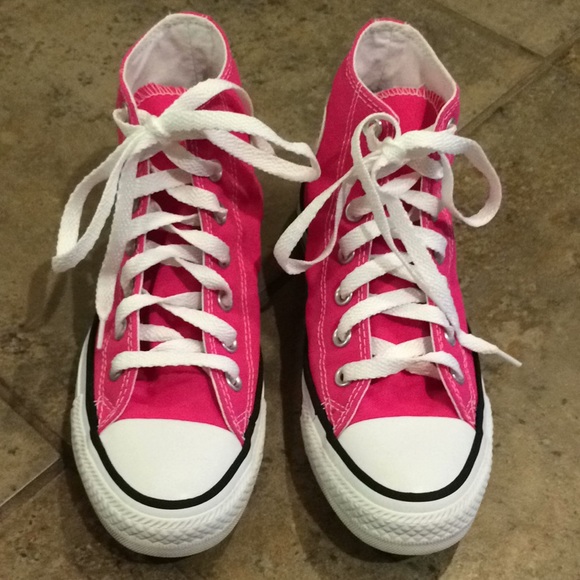 pink high top converse size 4